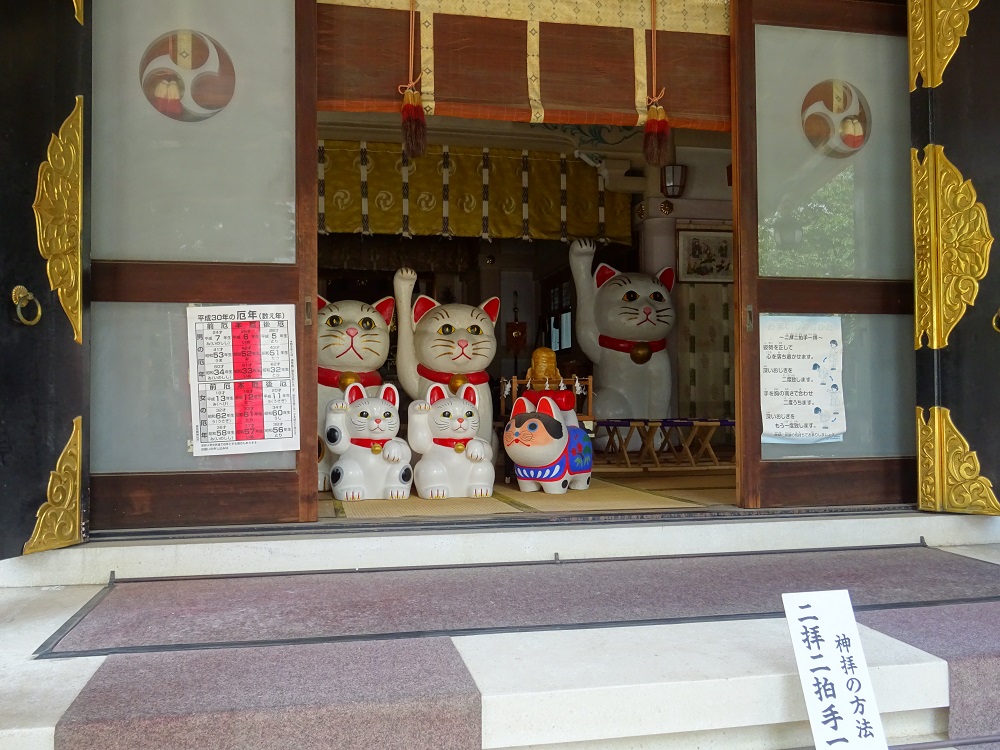 浅草の今戸神社、恋愛のパワースポット＆招き猫の聖地 