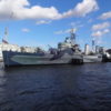 第二次世界大戦で活躍した軽巡洋艦、ロンドンのテムズ川に浮かぶ「ベルファスト」を見
