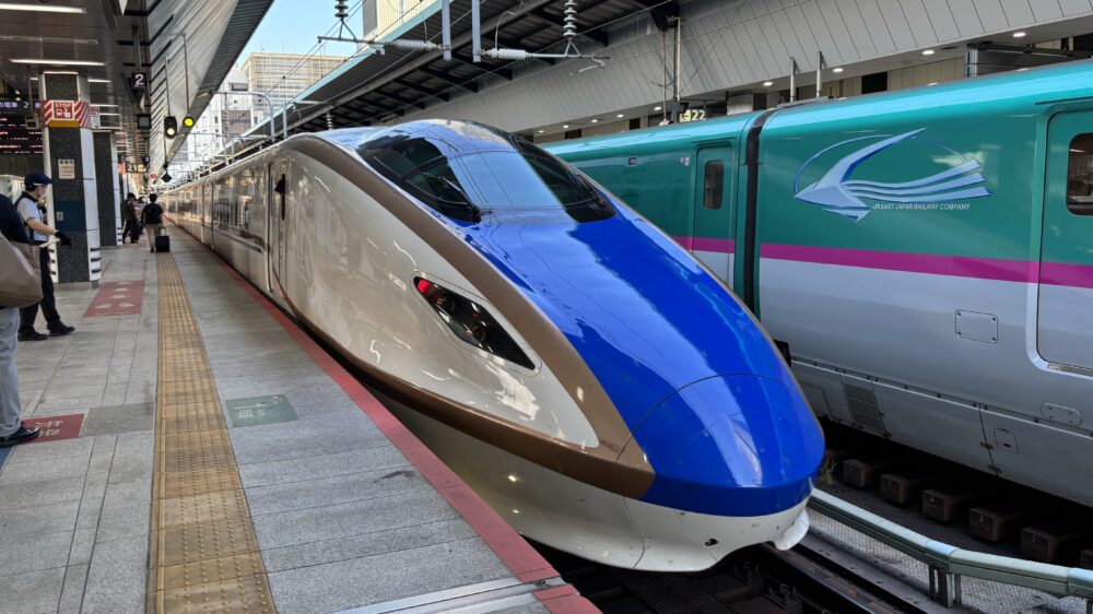 東京駅に入線した上越新幹線とき号
