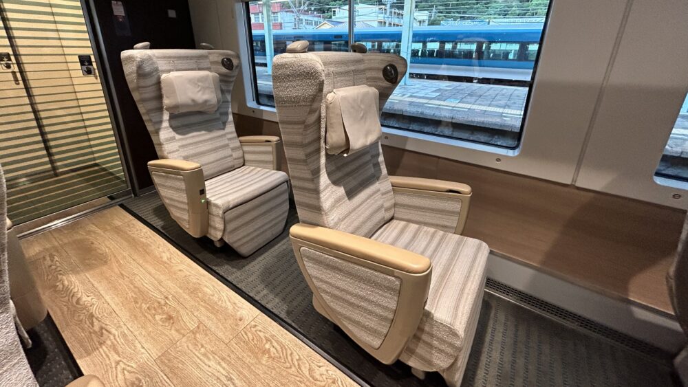 サフィール踊り子グリーン車