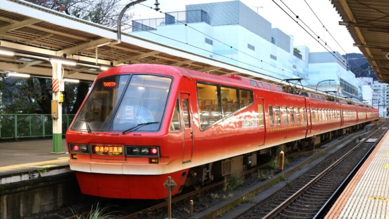 リゾート21の車内設備と展望席の乗り方ガイド 